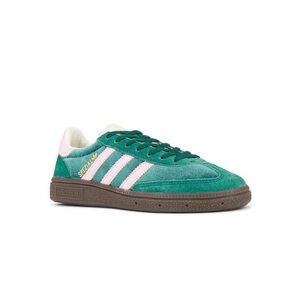 adidas women’s US 6.5 NEW Spezial shoes collegiate green velvet & leather